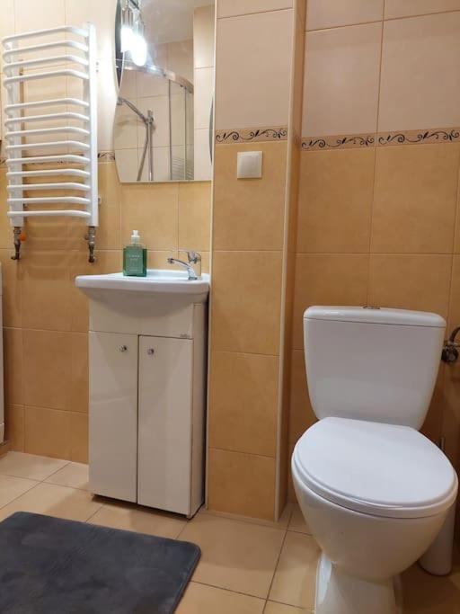 Domin Domin Apartamento Częstochowa Exterior foto