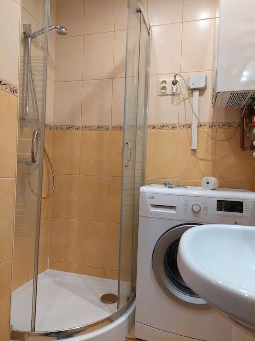 Domin Domin Apartamento Częstochowa Exterior foto