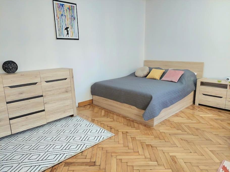 Domin Domin Apartamento Częstochowa Exterior foto